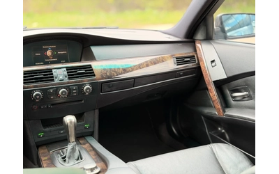 BMW 525 2.5d~M-PAKCET~АВТОМАТ~КОЖА~НАВИ - автомобили, коли, обяви за нови и употребявани 12
