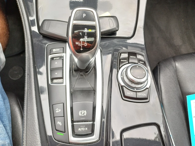 BMW 525 Xdrive - автомобили, коли, обяви за нови и употребявани 12