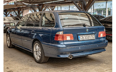 BMW 525 i/Business packet/PDC/Xenon/Rain Sensor/Isofix/ - автомобили, коли, обяви за нови и употребявани 4
