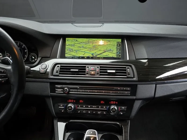 BMW 528 I xDrive Luxury Plus - автомобили, коли, обяви за нови и употребявани 13