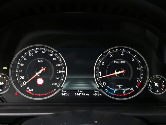 BMW 528 I xDrive Luxury Plus - автомобили, коли, обяви за нови и употребявани 7