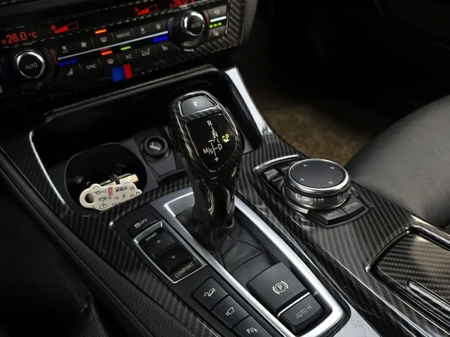 BMW 528 528I xDrive Luxury Plus - автомобили, коли, обяви за нови и употребявани 8