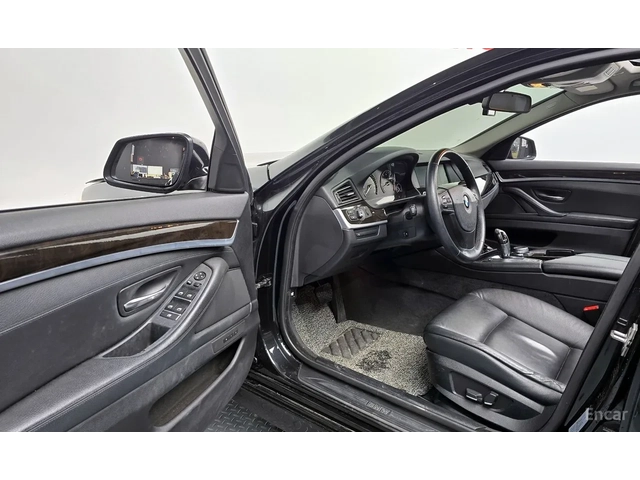 BMW 528 - автомобили, коли, обяви за нови и употребявани 3