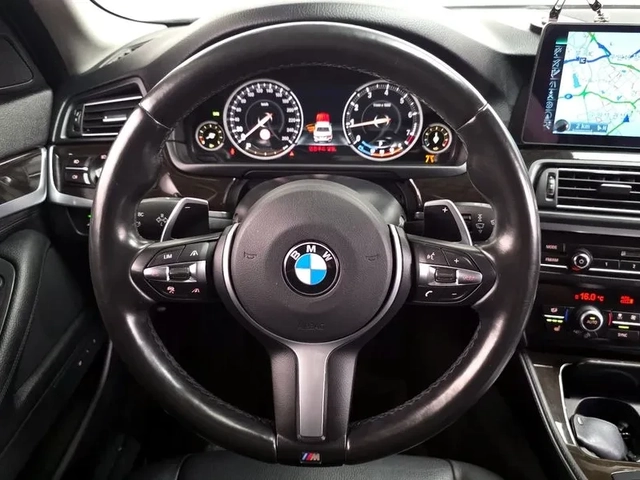 BMW 528 I xDrive M Aerodynamics - САМО 30% АВАНС - автомобили, коли, обяви за нови и употребявани 12