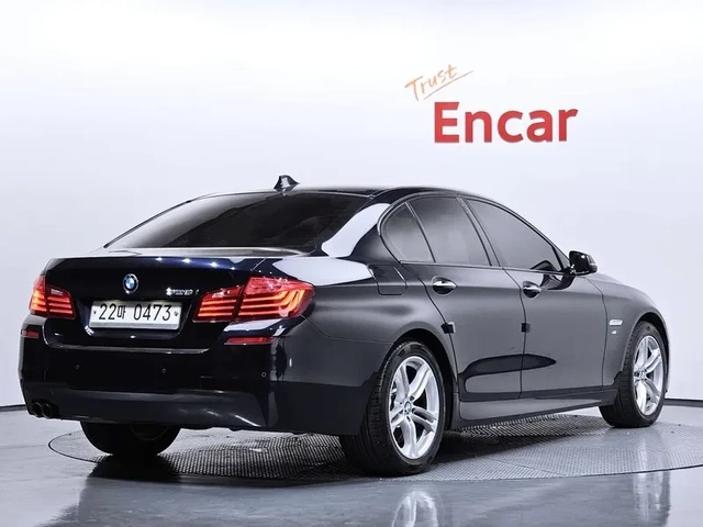 BMW 528 I xDrive M Aerodynamics - САМО 30% АВАНС - автомобили, коли, обяви за нови и употребявани 1