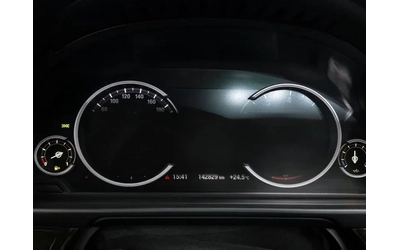 BMW 528 I xDrive M Aerodynamics - САМО 30% АВАНС - автомобили, коли, обяви за нови и употребявани 7