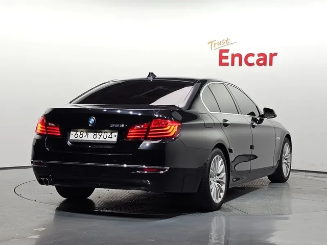 BMW 528 i Luxury Plus - САМО 30% АВАНС - автомобили, коли, обяви за нови и употребявани 1