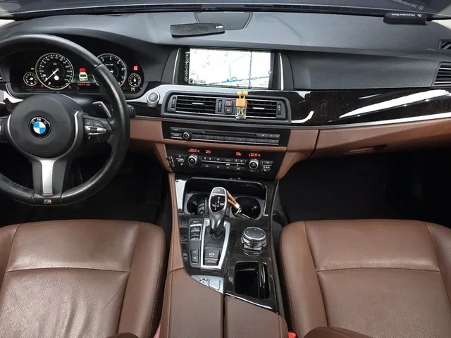 BMW 528 I xDrive M Aerodynamics - САМО 30% АВАНС - автомобили, коли, обяви за нови и употребявани 6