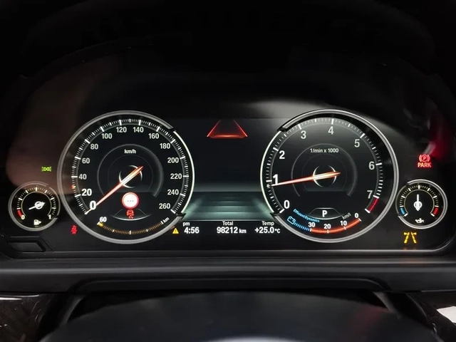 BMW 528 I xDrive M Aerodynamics - САМО 30% АВАНС - автомобили, коли, обяви за нови и употребявани 7