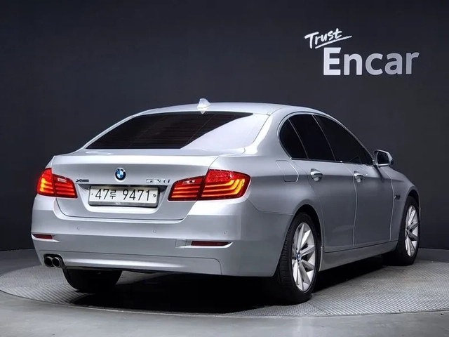 BMW 528 i xDrive - САМО 30% АВАНС - автомобили, коли, обяви за нови и употребявани 1