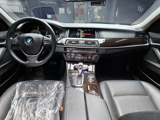 BMW 528 i xDrive - САМО 30% АВАНС - автомобили, коли, обяви за нови и употребявани 6