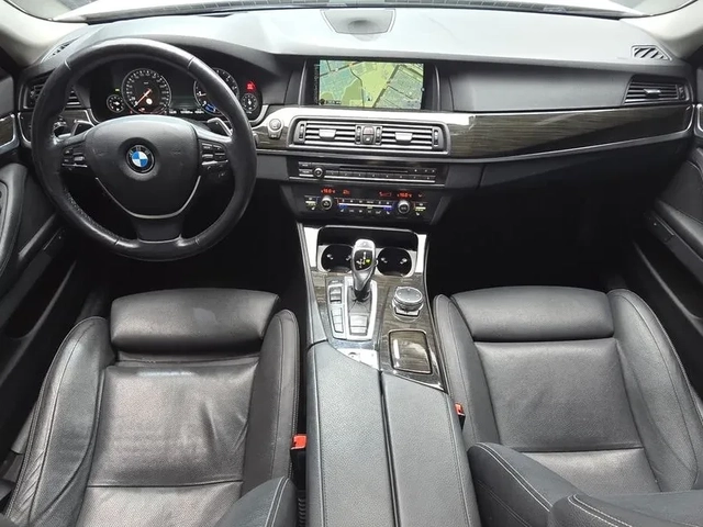 BMW 528 I xDrive M Aerodynamics - САМО 30% АВАНС - автомобили, коли, обяви за нови и употребявани 12