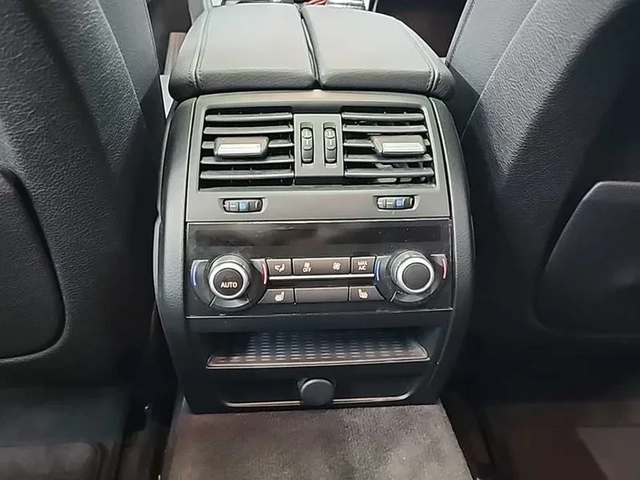 BMW 528 I xDrive - САМО 30% АВАНС - автомобили, коли, обяви за нови и употребявани 12