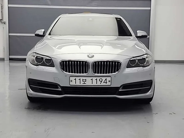 BMW 528 I xDrive - САМО 30% АВАНС - автомобили, коли, обяви за нови и употребявани 1