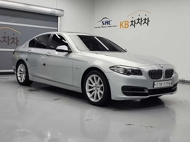 BMW 528 I xDrive - САМО 30% АВАНС - автомобили, коли, обяви за нови и употребявани 3