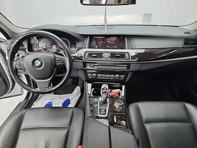 BMW 528 I xDrive - САМО 30% АВАНС - автомобили, коли, обяви за нови и употребявани 6