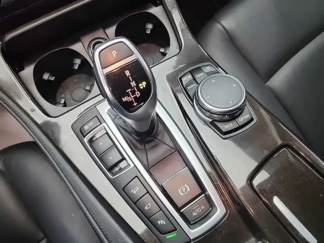 BMW 528 I xDrive - САМО 30% АВАНС - автомобили, коли, обяви за нови и употребявани 7