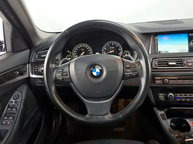 BMW 528 i - автомобили, коли, обяви за нови и употребявани 12