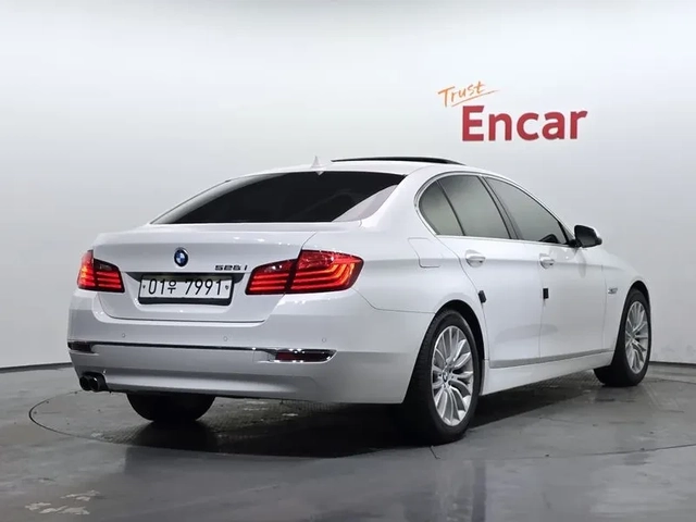 BMW 528 i - автомобили, коли, обяви за нови и употребявани 1
