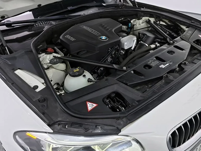 BMW 528 i - автомобили, коли, обяви за нови и употребявани 5
