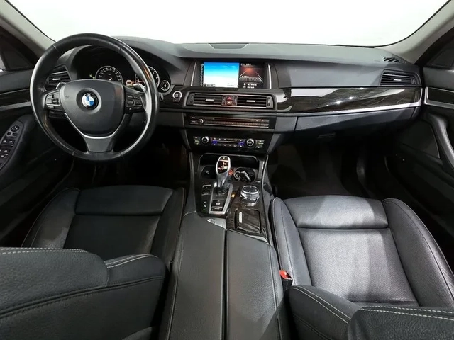 BMW 528 i - автомобили, коли, обяви за нови и употребявани 6