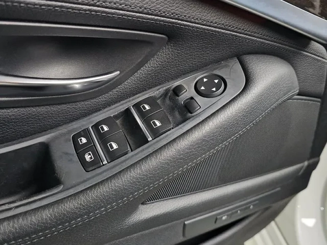 BMW 528 i - автомобили, коли, обяви за нови и употребявани 12