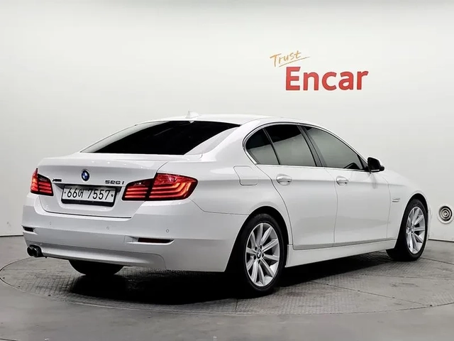 BMW 528 i - автомобили, коли, обяви за нови и употребявани 1
