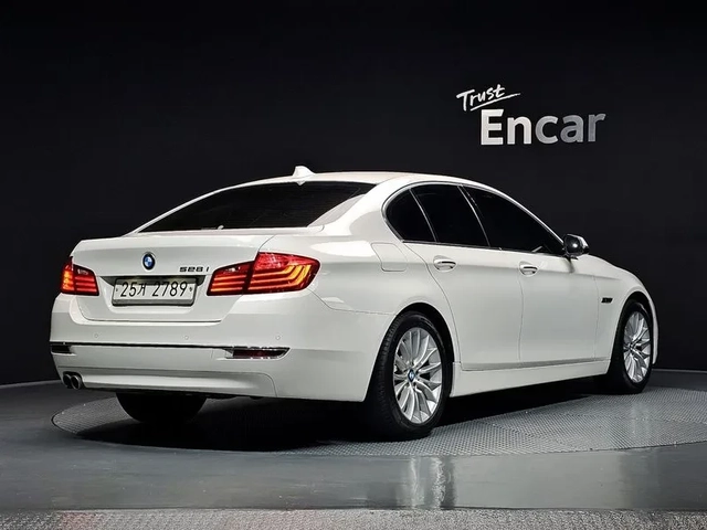 BMW 528 i - автомобили, коли, обяви за нови и употребявани 1
