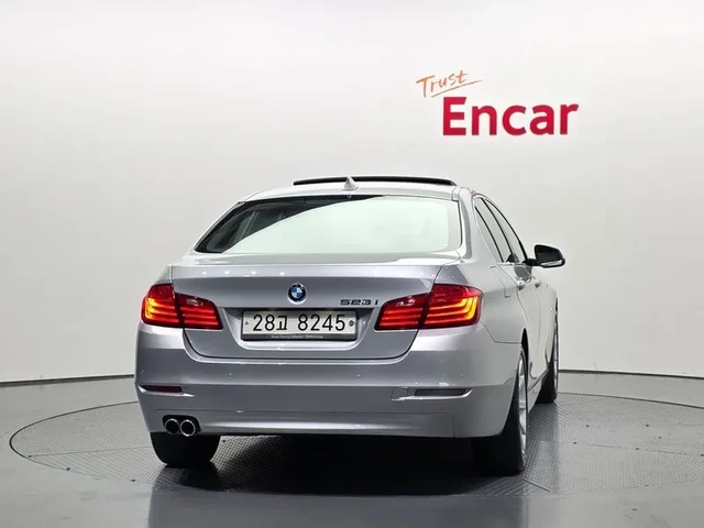 BMW 528 i - автомобили, коли, обяви за нови и употребявани 3