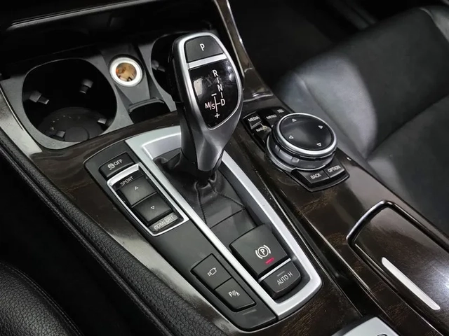 BMW 528 i - автомобили, коли, обяви за нови и употребявани 8