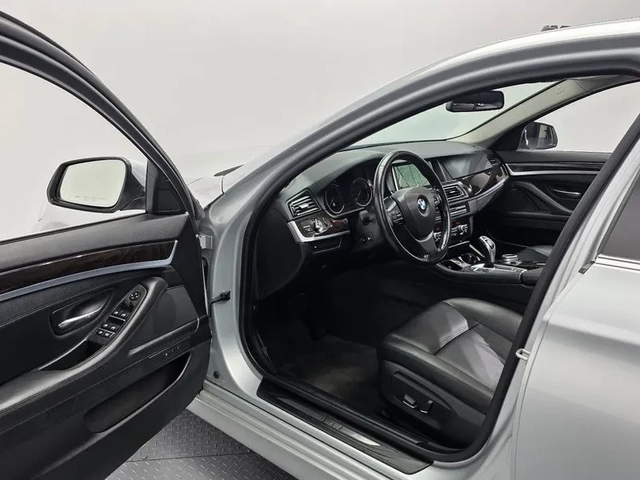 BMW 528 i - автомобили, коли, обяви за нови и употребявани 9