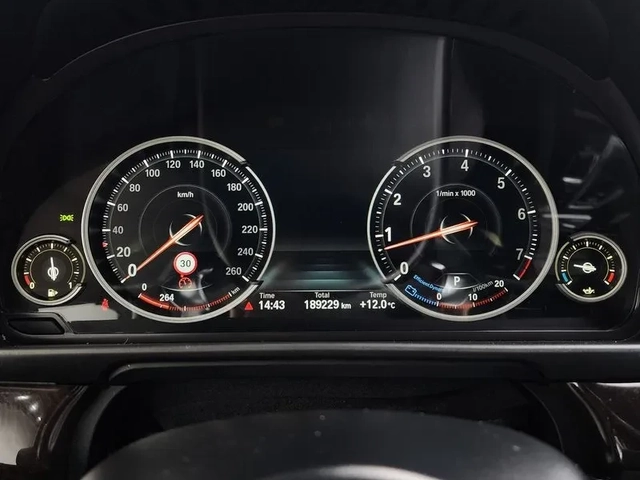 BMW 528 i - автомобили, коли, обяви за нови и употребявани 7