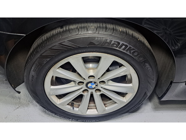 BMW 528i - автомобили, коли, обяви за нови и употребявани 9