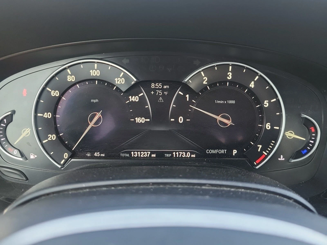 BMW 530 M-PACK* HEADUP* ВАКУМ* HARMAN* M-PERFORMANCE* DIST - автомобили, коли, обяви за нови и употребявани 7