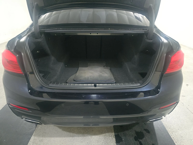 BMW 530 M-PACK* HEADUP* 360* KEYLESS* APPLECARPALY* HARMAN - автомобили, коли, обяви за нови и употребявани 6