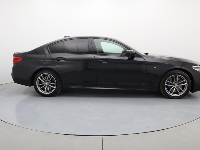 BMW 530 - автомобили, коли, обяви за нови и употребявани 8