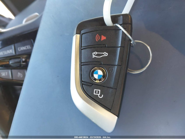 BMW 530 2.0L I-4 DI, DOHC, VVT, TURBO, 248HP Rear Wheel Drive - автомобили, коли, обяви за нови и употребявани 10