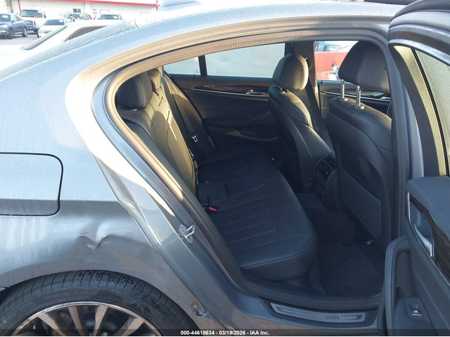 BMW 530 2.0L I-4 DI, DOHC, VVT, TURBO, 248HP Rear Wheel Drive - автомобили, коли, обяви за нови и употребявани 7