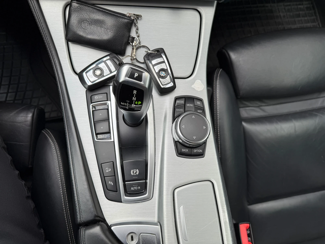 BMW 530 530xDrive+ Head Up+ Key Less GO+ Подгрев+ Камера+ - автомобили, коли, обяви за нови и употребявани 13