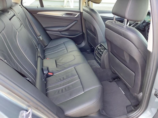 BMW 530 3.0 x-drive - автомобили, коли, обяви за нови и употребявани 8