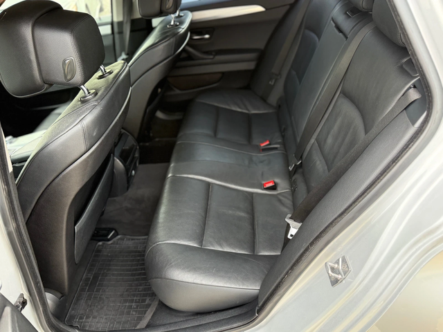 BMW 530 D* 2012г* xDrive* Топ Състояние* Автоматик* - автомобили, коли, обяви за нови и употребявани 13