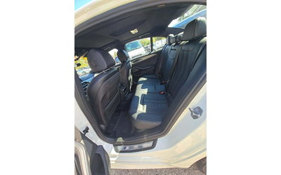 BMW 530 I / M-PACK / XDRIVE / HARMAN / ПОДГРЕВИ / - автомобили, коли, обяви за нови и употребявани 9