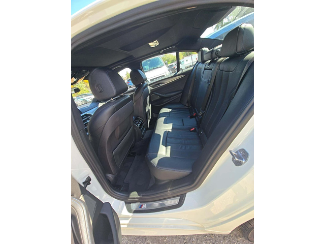BMW 530 I / M-PACK / XDRIVE / HARMAN / ПОДГРЕВИ / - автомобили, коли, обяви за нови и употребявани 9