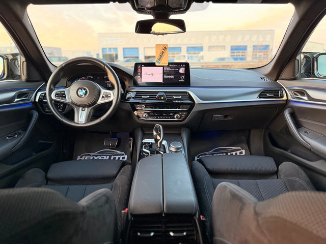 BMW 530 d= M-performance= Face= Digital Cockpit= Distronic - автомобили, коли, обяви за нови и употребявани 9