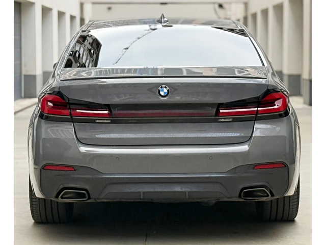 BMW 530 BMW 530d LASER* M SPORT* NARDO GREY* Individual* A - автомобили, коли, обяви за нови и употребявани 4