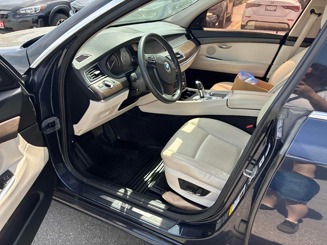 BMW 530 3.0L 6cyl AWD - автомобили, коли, обяви за нови и употребявани 4
