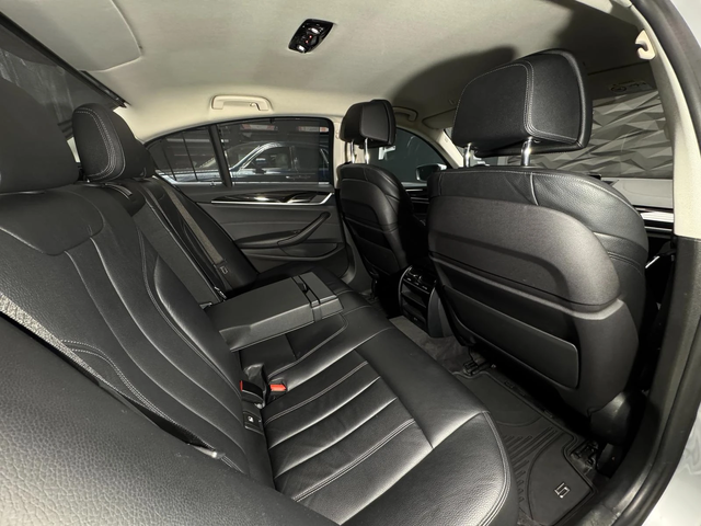 BMW 530 iPerformance Обдухване* Camera* Edrive - автомобили, коли, обяви за нови и употребявани 8