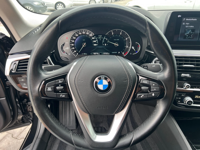 BMW 530 X DRIVE*LUXURY LINE*KEYLES GO*LED*TOP* - автомобили, коли, обяви за нови и употребявани 12