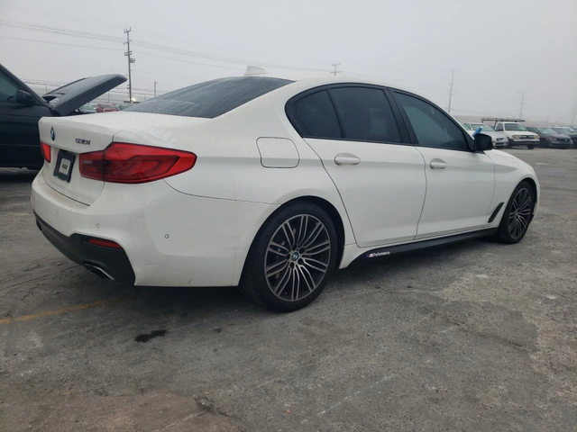 BMW 530 - автомобили, коли, обяви за нови и употребявани 3
