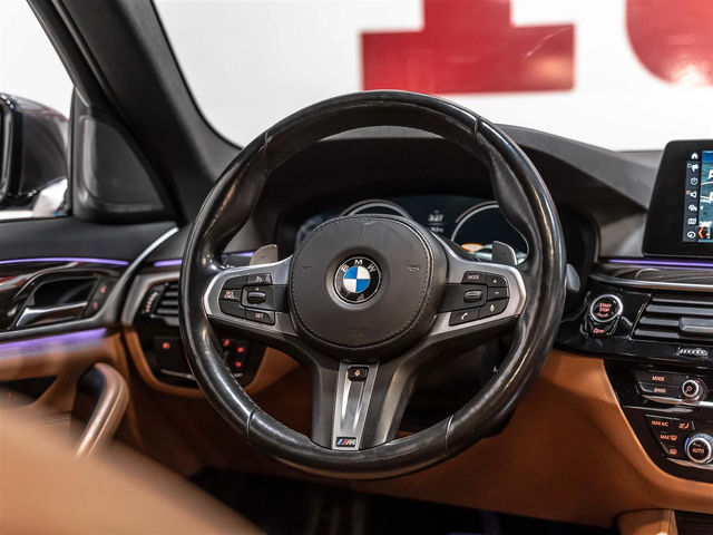 BMW 530 xDrive M SPORT С РЕГИСТРАЦИЯ & АВТО КРЕДИТ - автомобили, коли, обяви за нови и употребявани 5